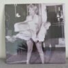 Metallist seinapilt Monroe seelik