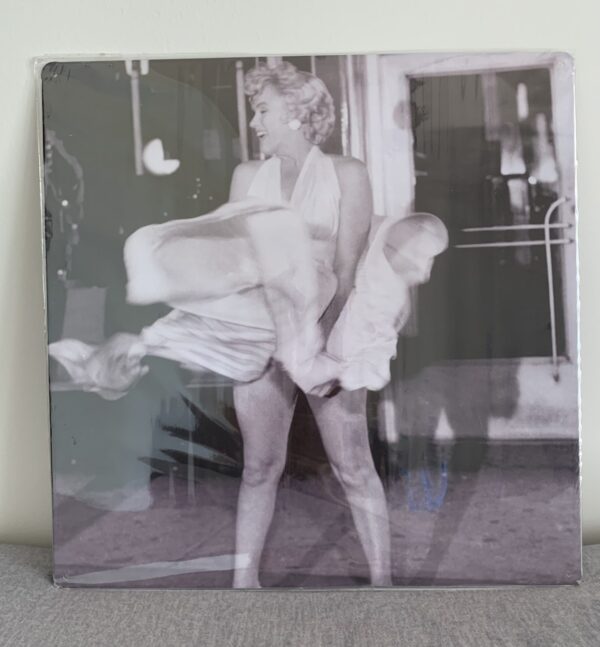 Metal Wall Art Monroe Skirt