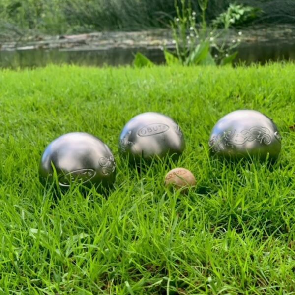 PETANQUE